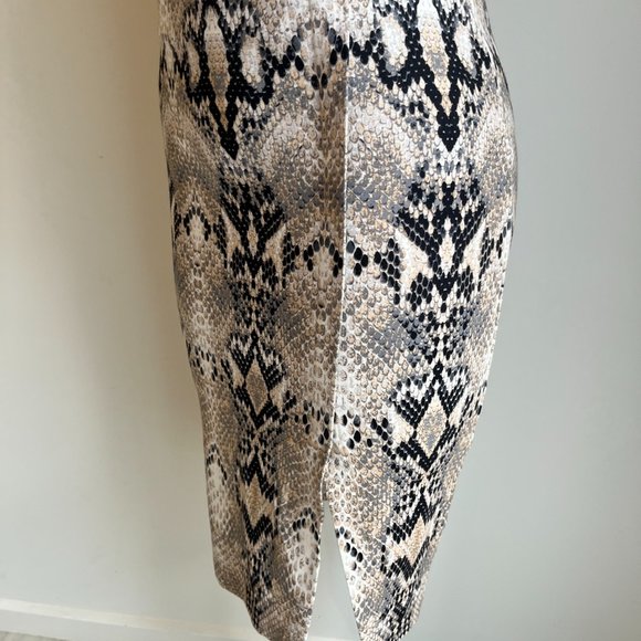 Witchery Ladies Cream & Black Snake Skin Print Stretch Midi Pencil Skirt Size 14 - Picture 5 of 12